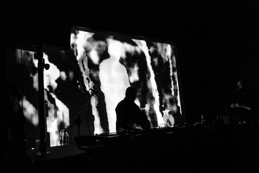 DJ HVAD at Platform 4 with MOTORSAW aka. sunep visuals